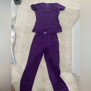 Healing Hands Deep Purple Scrub Set